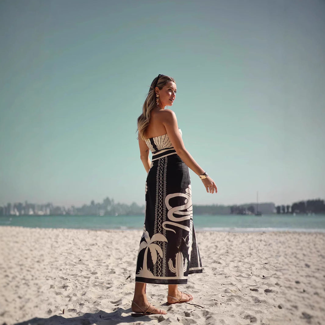 Women's bandeau maxi dress with elegant leaf print and high leg freedom