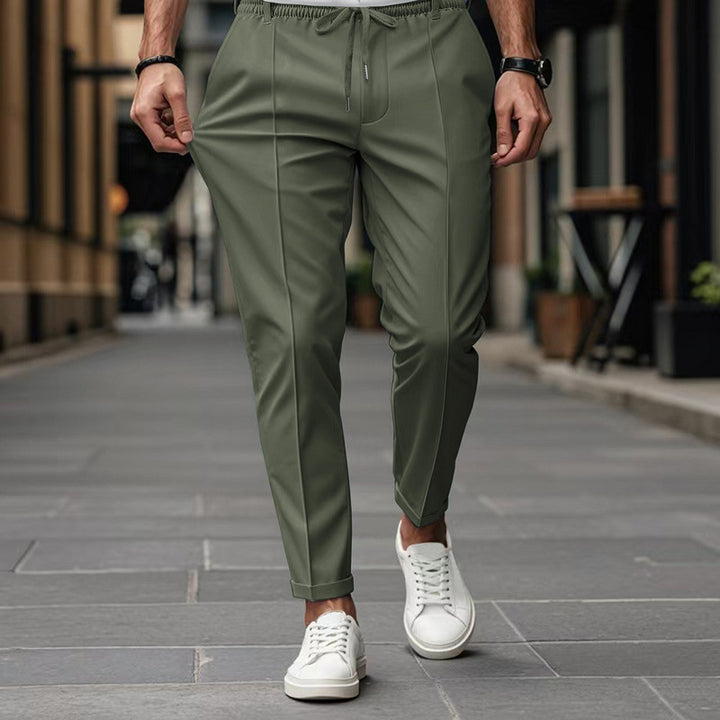 Men's stylish sports trousers with elastic waistband and practical side pockets Lisslune