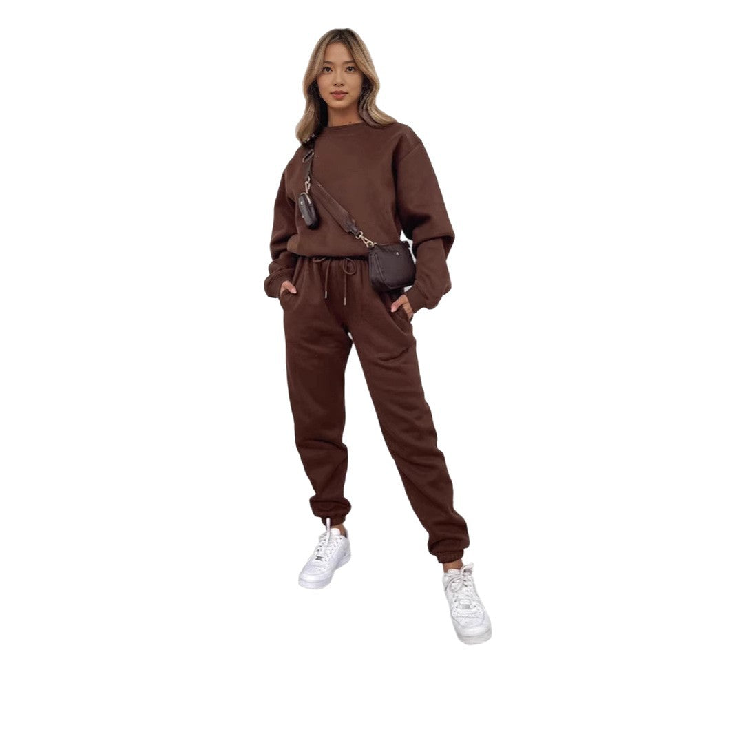 Women’s comfortable tracksuit with modern puff sleeves and elastic waistband Lisslune