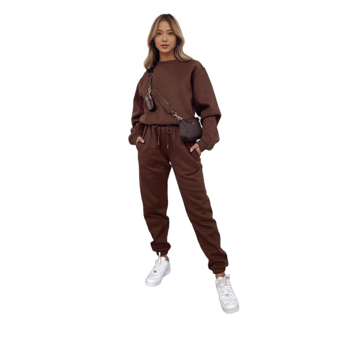 Women’s comfortable tracksuit with modern puff sleeves and elastic waistband Lisslune