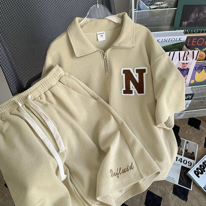 Ladies sporty relaxed outfit with collar and lovingly designed joggers Lisslune