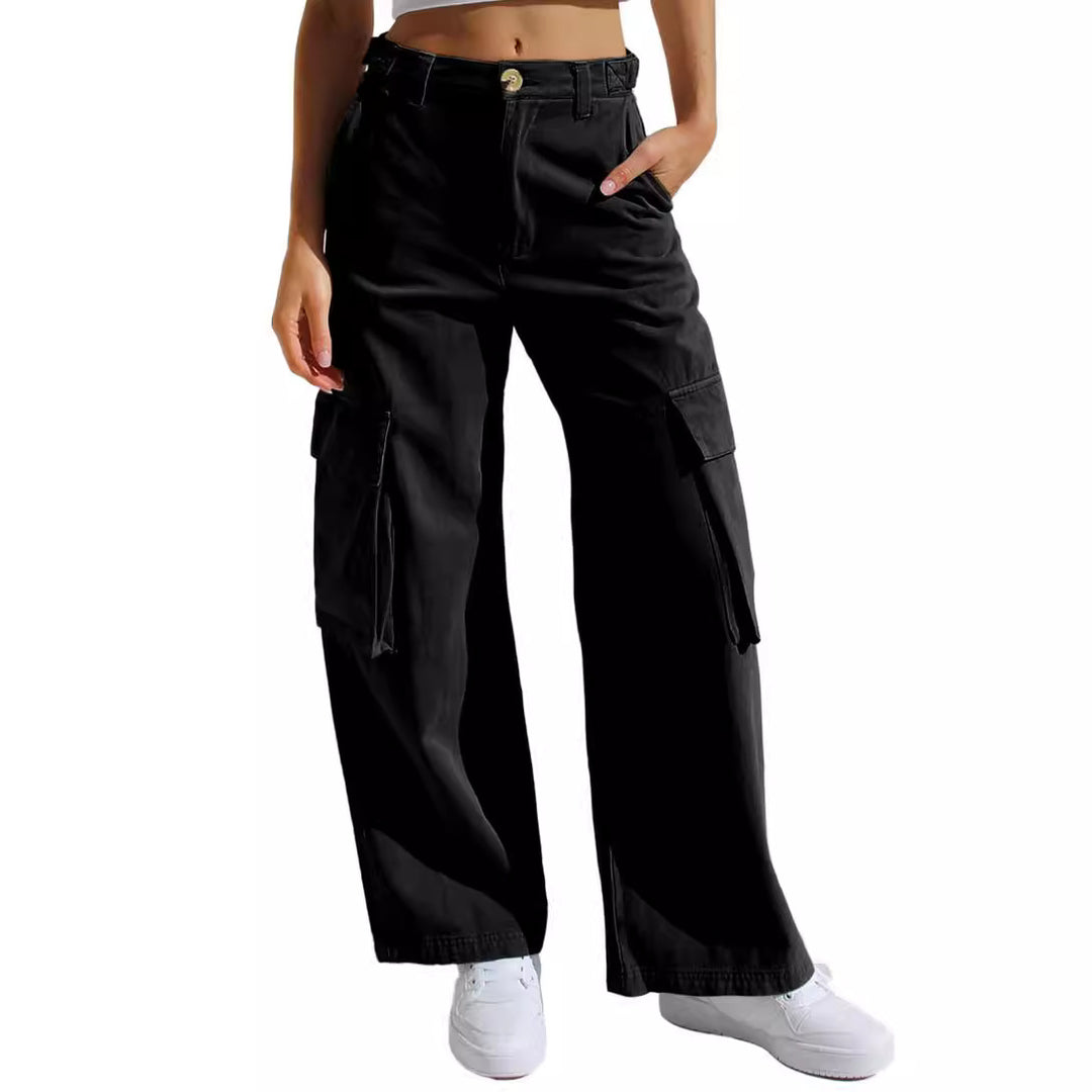Women's cargo pants with practical side pockets and a casual cut Lisslune