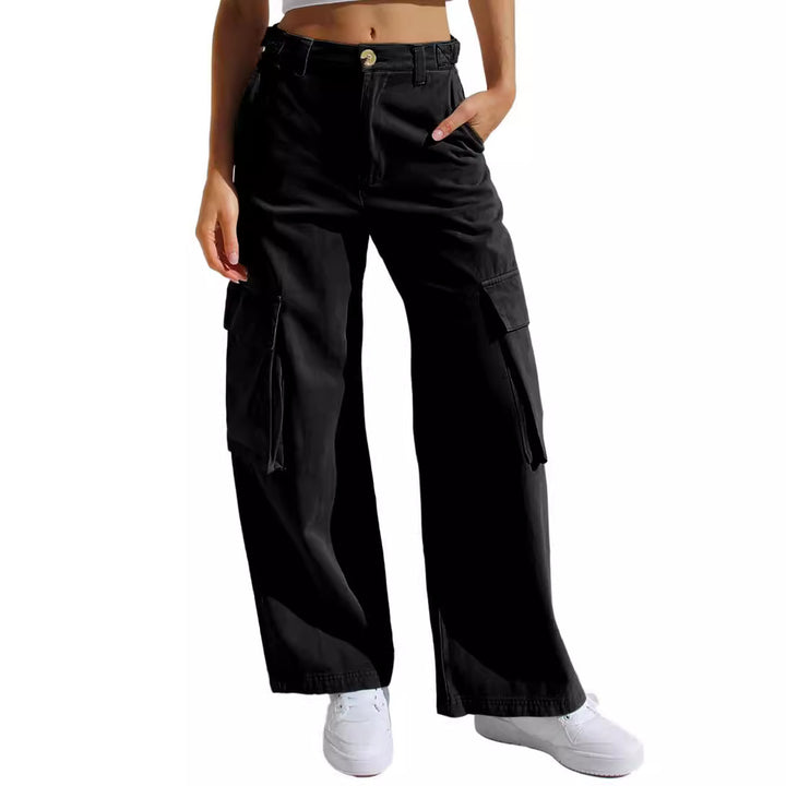 Women's cargo pants with practical side pockets and a casual cut Lisslune