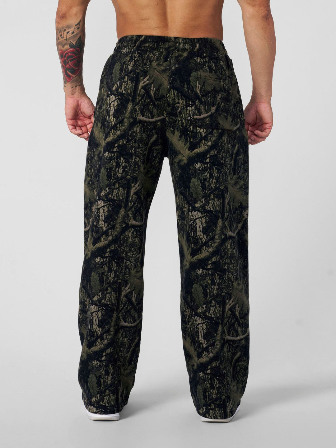 Men's cargo pants in a casual camouflage look with practical elastic waistband Lisslune