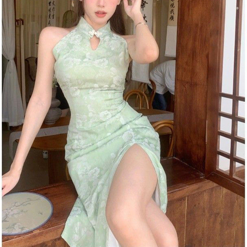 Ladies Elegant Evening Dress with Chic High Collar and Floral Pattern