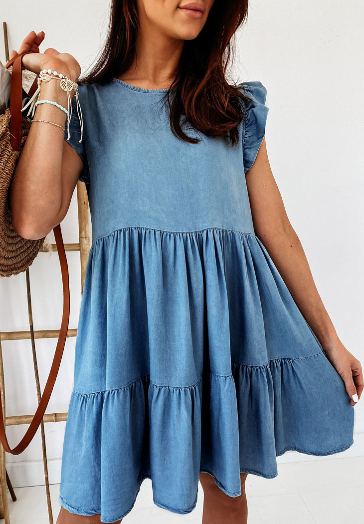 Women's short-sleeve dress in a casual A-line cut with a voluminous skirt Lisslune