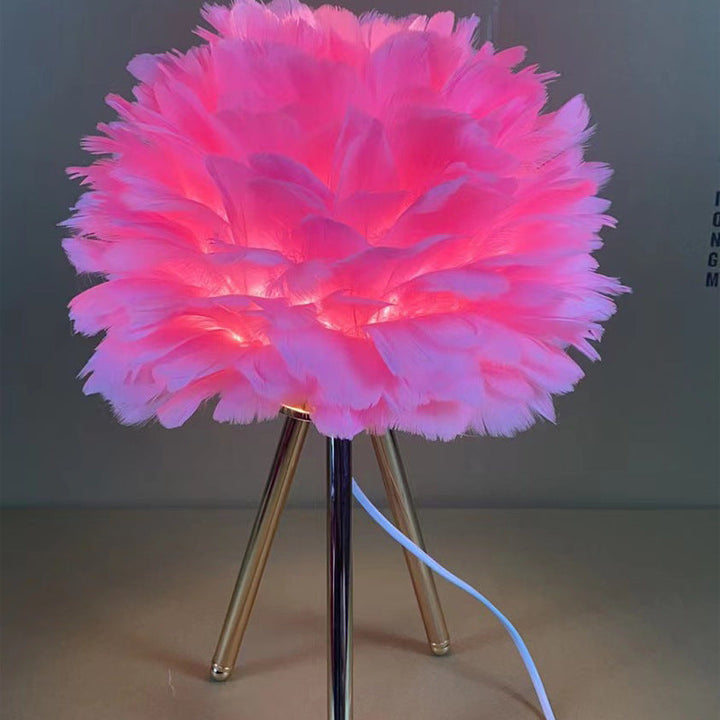 Lisslune | Feather Table Lamp