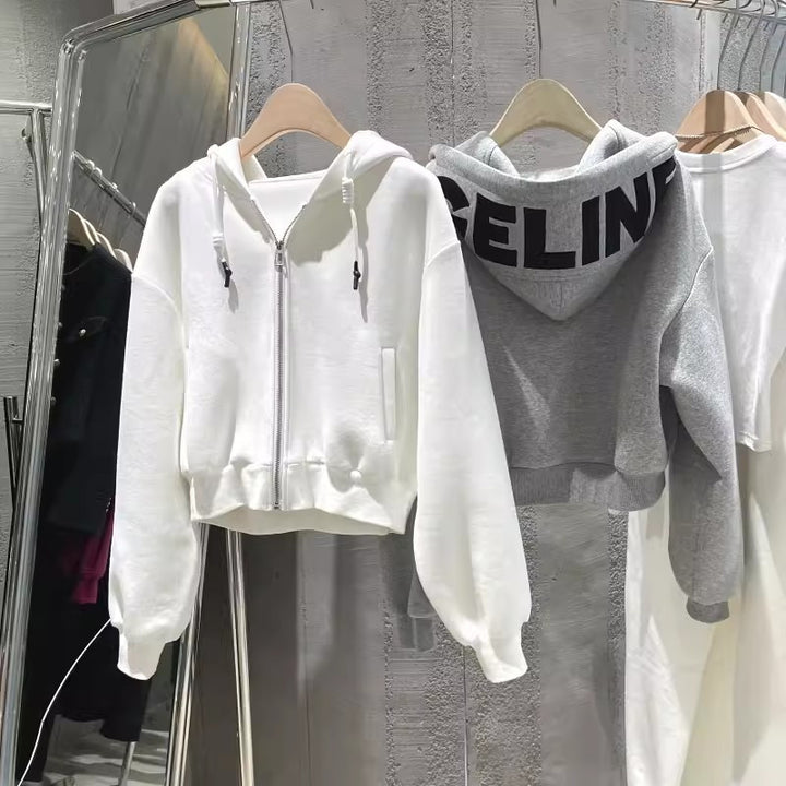 Women’s cropped hoodie with a casual cut and elastic cuffs