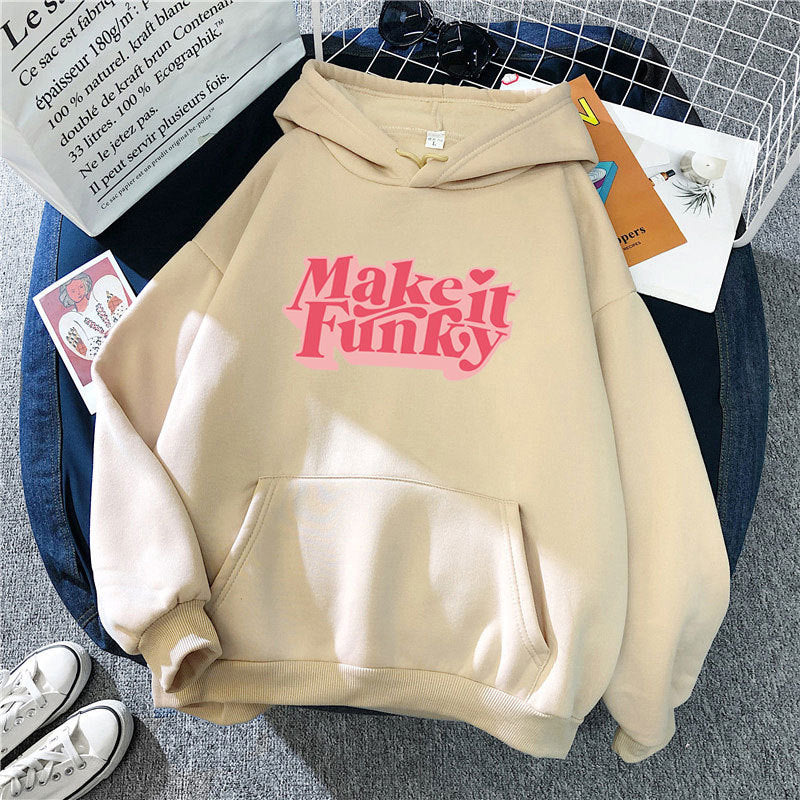Women's hoodie with striking lettering Lisslune