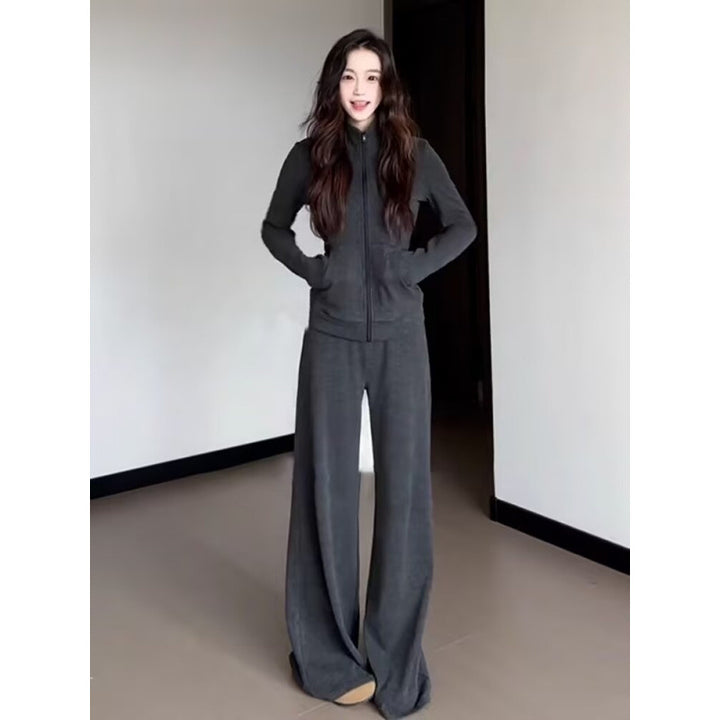 Women's Sporty Fleece Tracksuit Set with Loose Fit and High Collar Lisslune