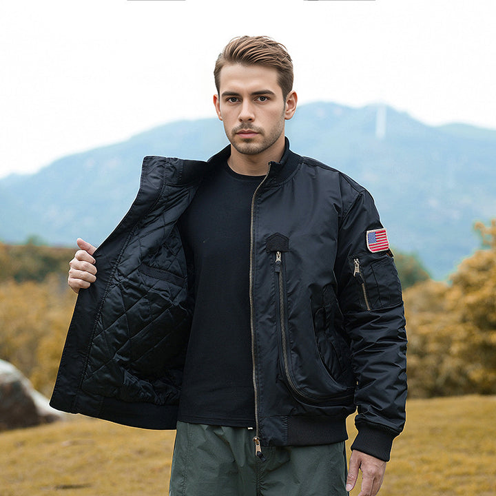 Men's fashionable bomber jacket with insulating inner lining and practical pockets Lisslune
