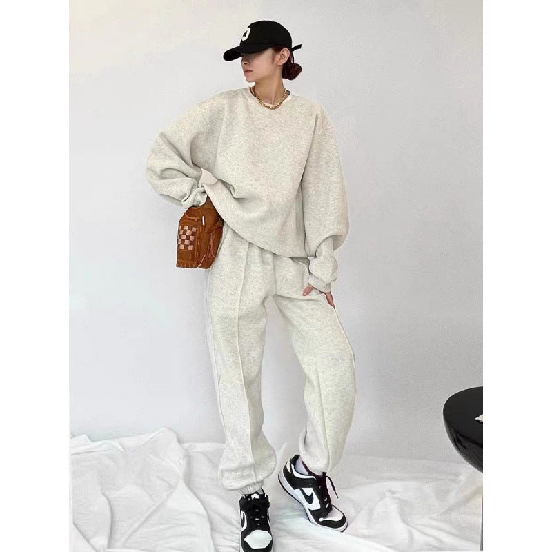 Women's Comfortable Oversized Sweatshirt and Jogger Set with Elastic Waistband and Side Pockets Lisslune