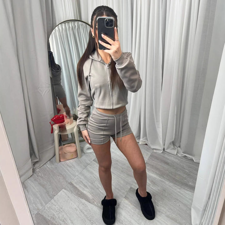 Women's sporty crop top and shorts set Lisslune
