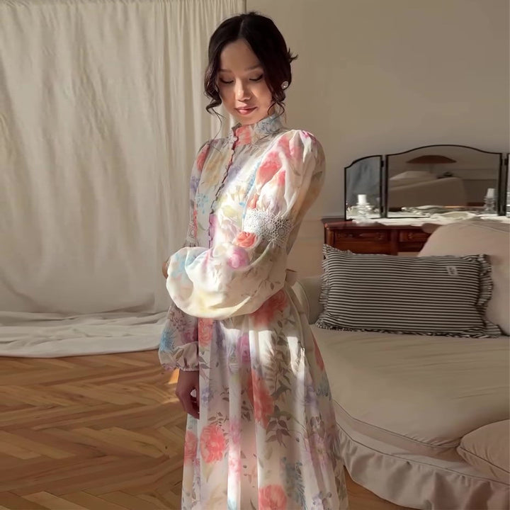 Women’s maxi dress with fine floral pattern and elegant puff sleeves Lisslune