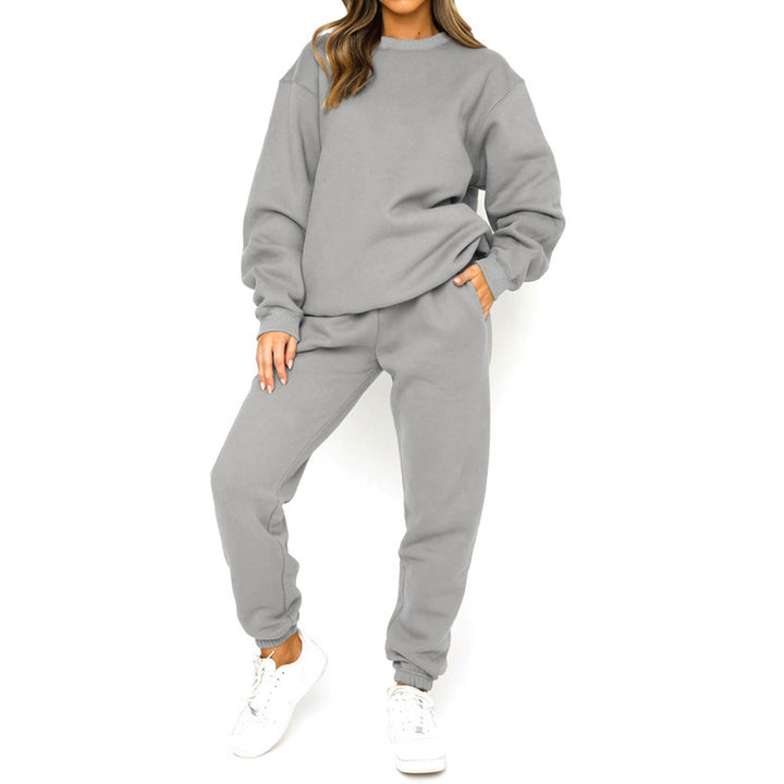 Women’s comfortable tracksuit with modern puff sleeves and elastic waistband Lisslune