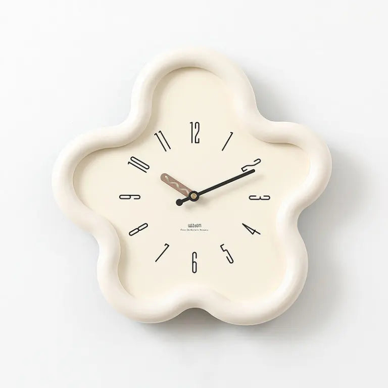 Lisslune | BloomWatch - silent 3D flower alarm clock with movement