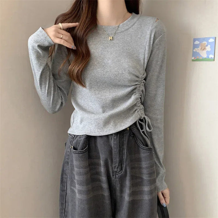 Women's long-sleeve shirt with side ruffle detail and casual fit