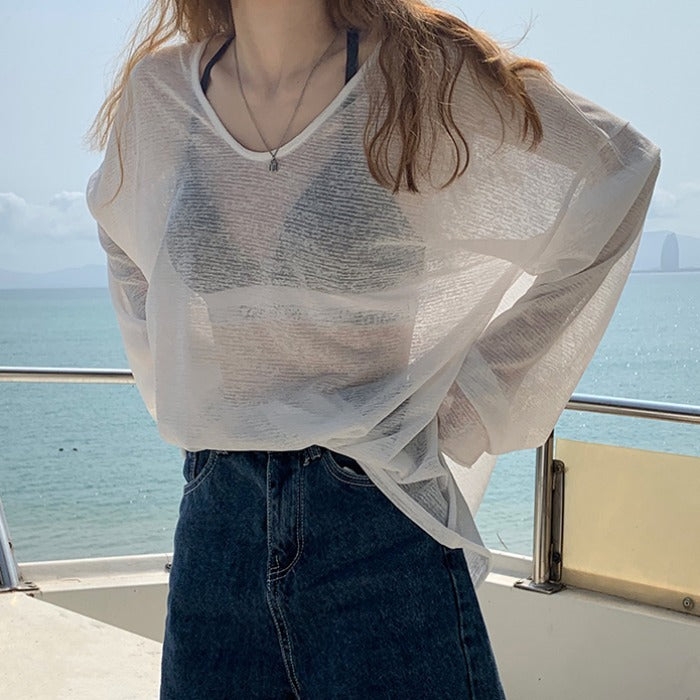 Women's cropped sweatshirt in modern batik design with wide sleeves and round neckline Lisslune