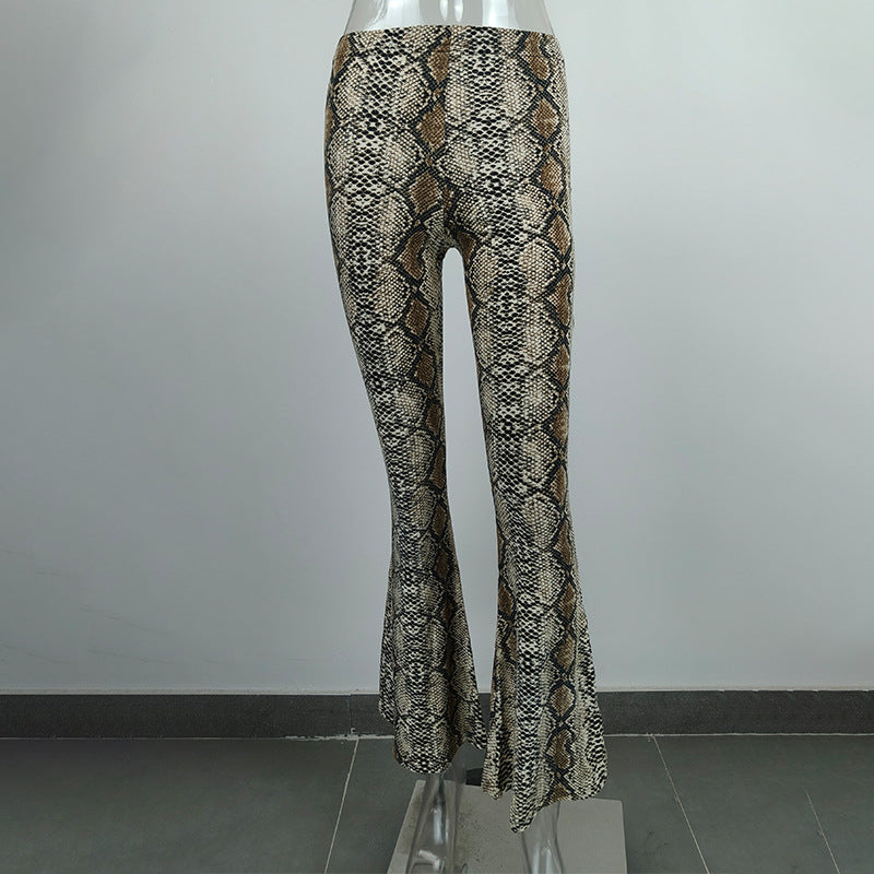 Women Flared Leggings in animalistic Tiger Knit Wash Lisslune