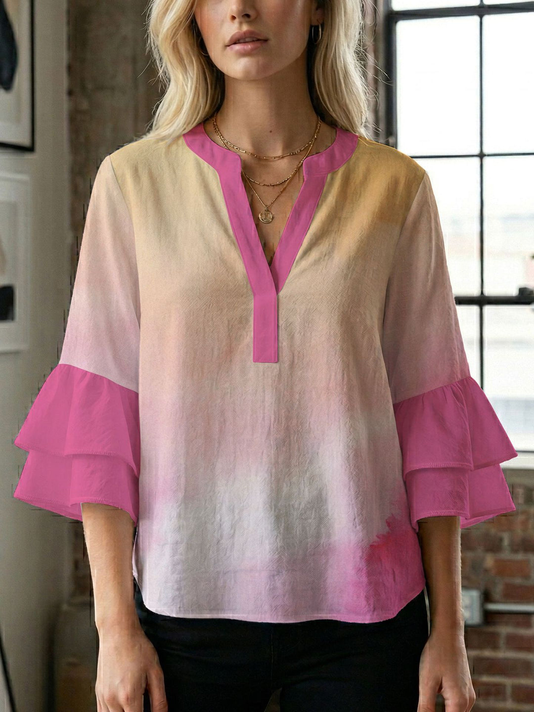 Ladies blouse with beautiful floral design Lisslune