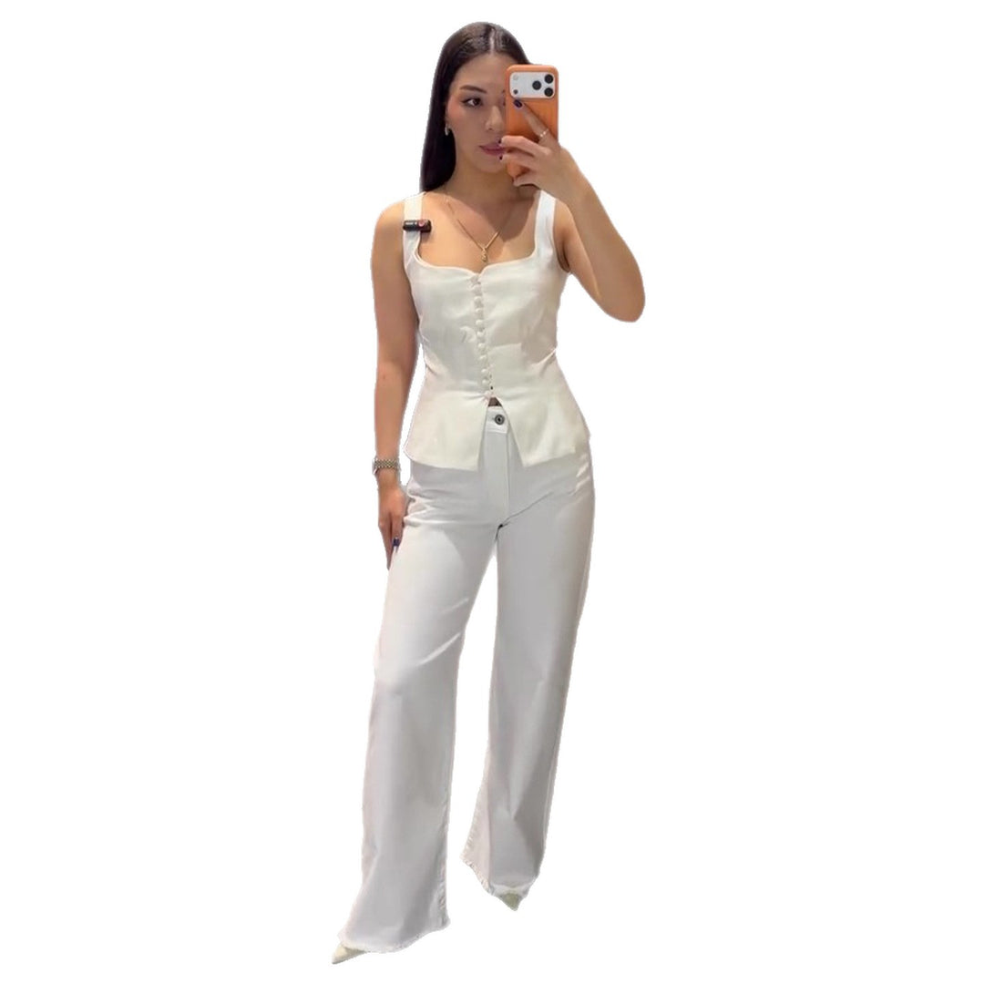 Ladies Elegant Top with tailored cut and decorative buttons Lisslune