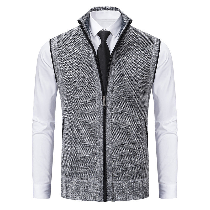 Men's elegant knitted vest with high collar and practical zip pockets Lisslune