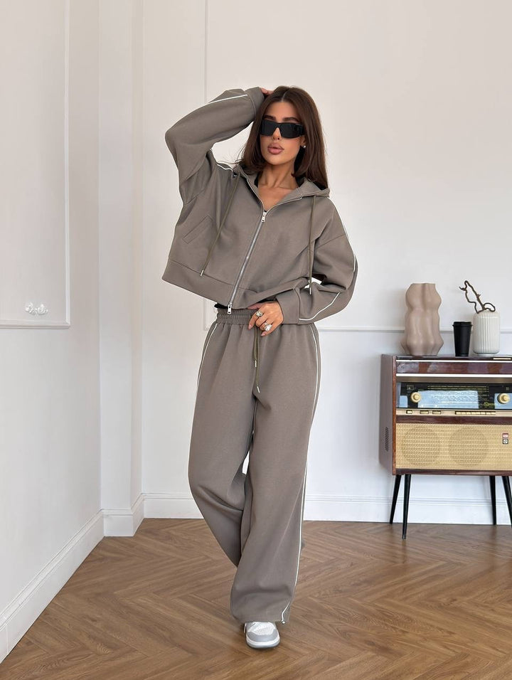 Women's sporty relax set made of high quality jersey Lisslune