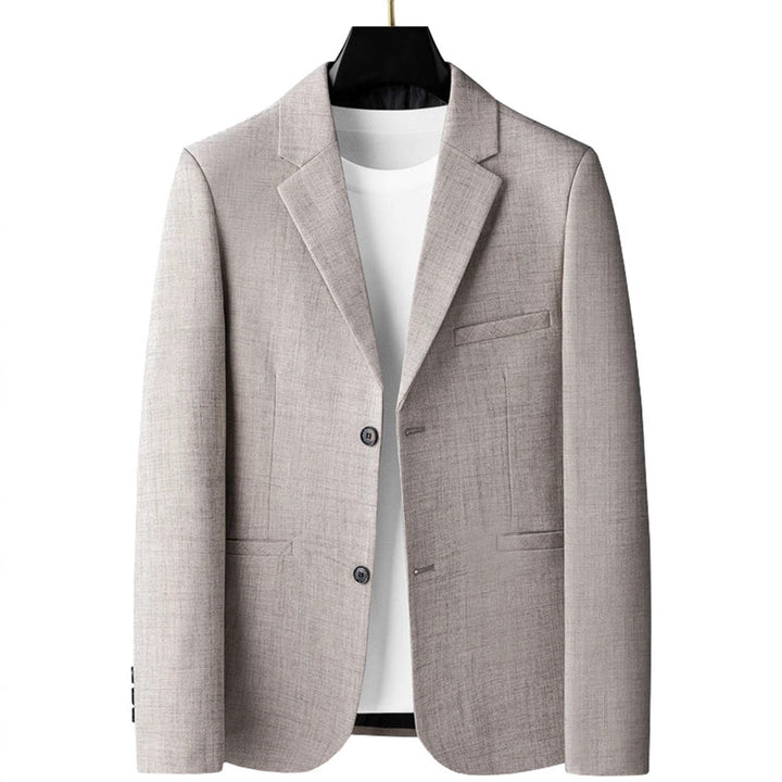 Men's fashionable and lightly padded blazer with a slim fit and classic pockets Lisslune