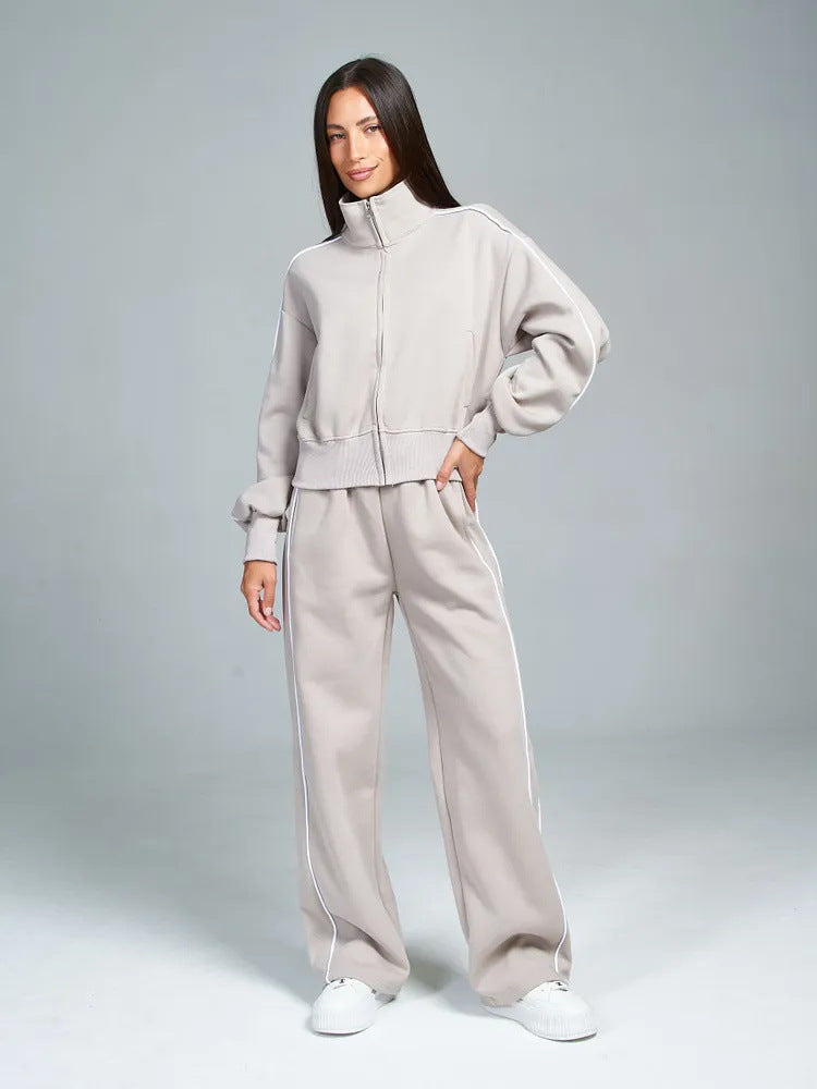Women's sporty leisure suit with high collar Lisslune