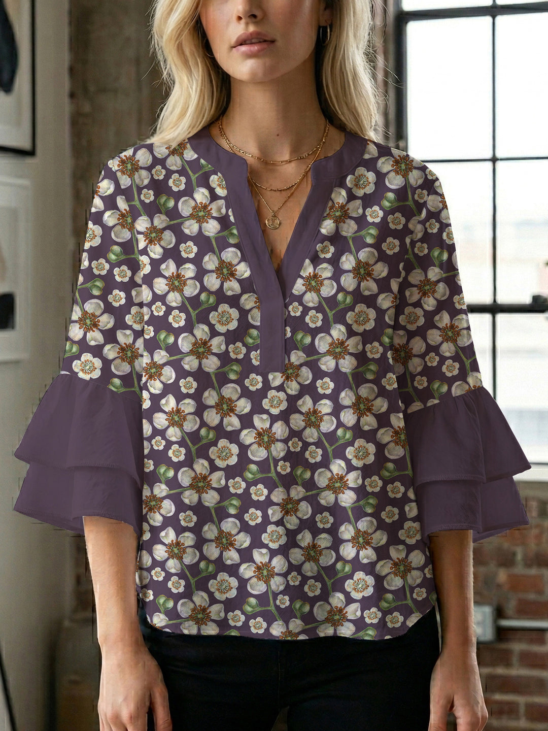 Women's blouse with voluminous sleeves and floral design Lisslune