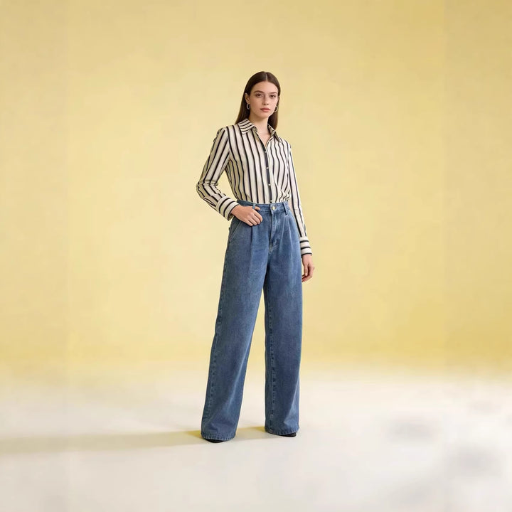 Women high-waisted wide jeans in casual style with elegant pleating Lisslune