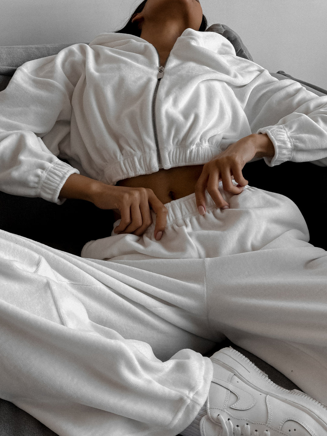 Women's Sporty Fleece Set with Zipper and Elastic Waistband Lisslune