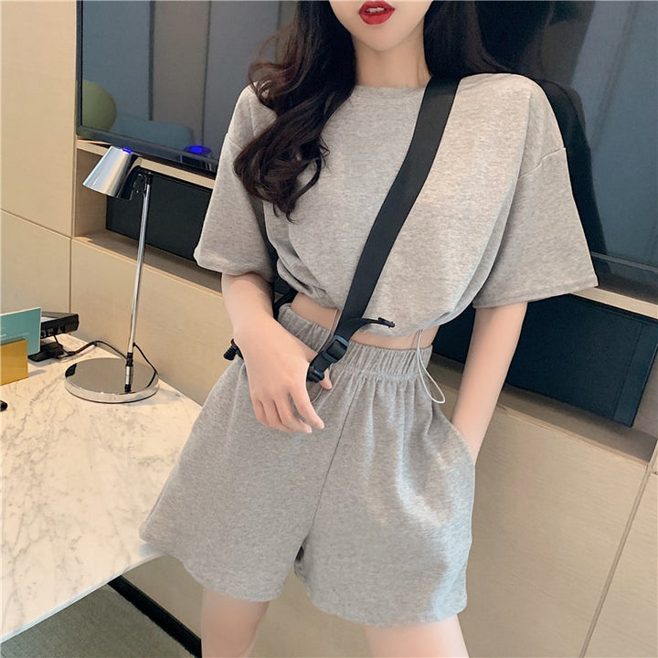 Ladies leisure set with cropped top and shorts in casual style