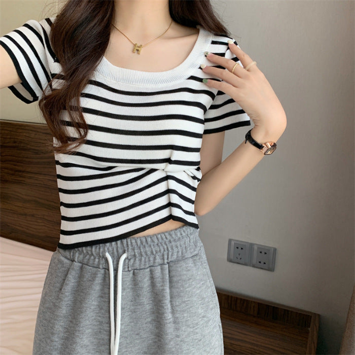 Women's cropped striped top with modern knot design and elastic hem Lisslune