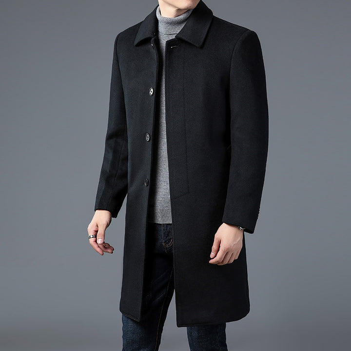 Men's Classic Wool Coat with Contemporary Cut Lisslune