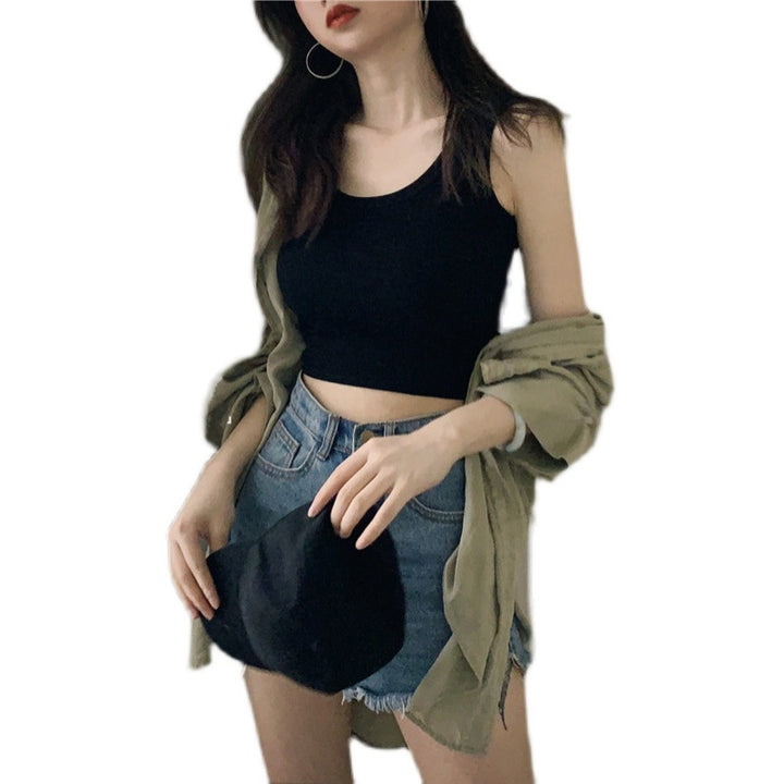 Women's crop top made of breathable cotton with a slim fit Lisslune