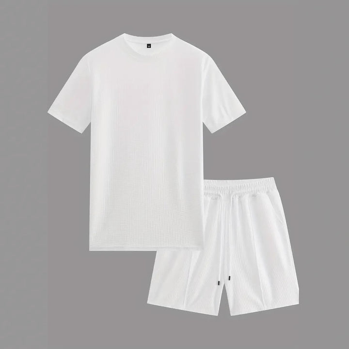 Men's comfortable leisure set with high-quality T-shirt and shorts Lisslune