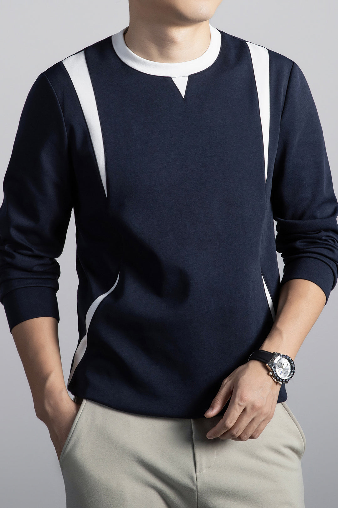 Men's Sporty Sweatshirt with Modern Design Lisslune