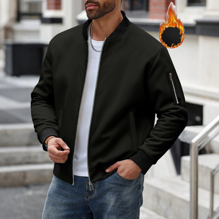 Men's sporty bomber jacket with textured material and practical side pockets Lisslune
