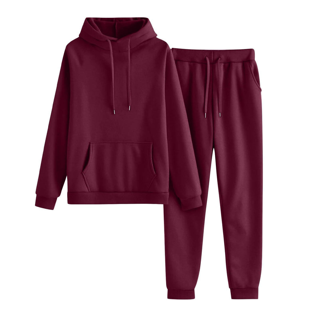 Women's hoodie and jogger set in a casual cut with practical pockets Lisslune
