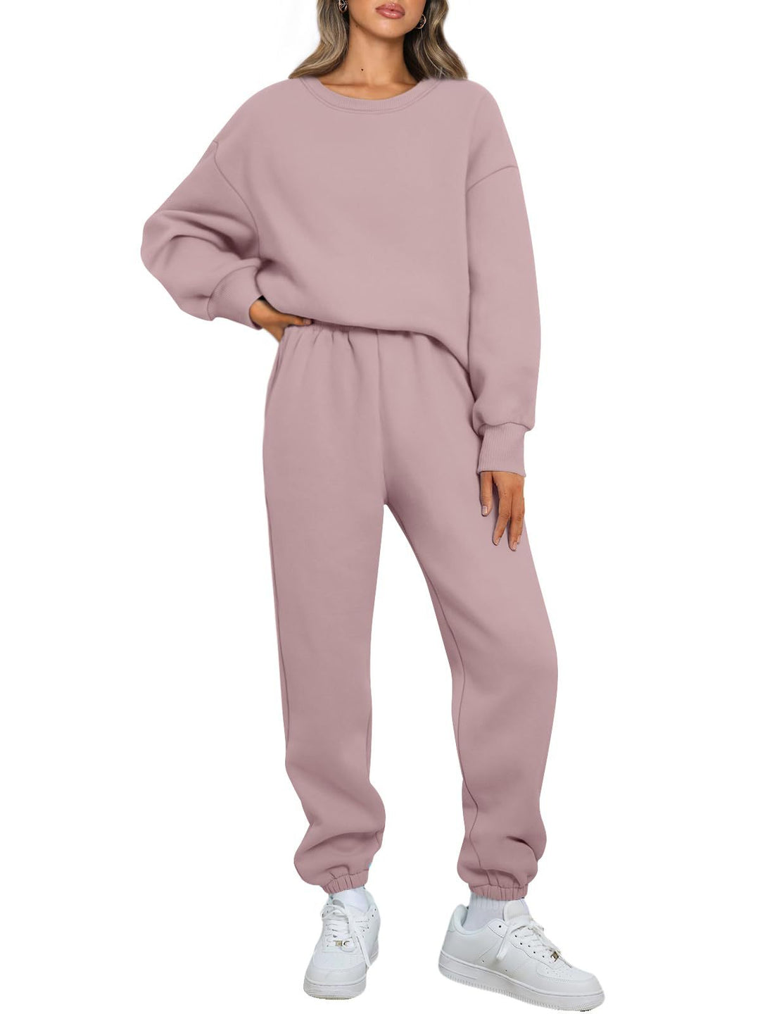 Women's comfortable leisure suit with oversized cut and elastic waistband Lisslune