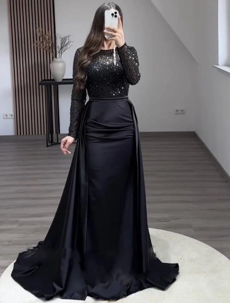 Women Elegant Evening Dress with Glitter Details and Flowing Fabric