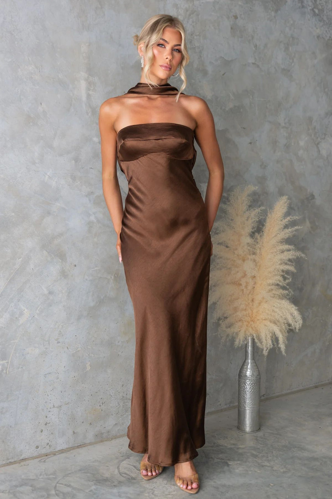 Ladies Elegant Evening Dress with Off-Shoulder Design and Shimmering Satin