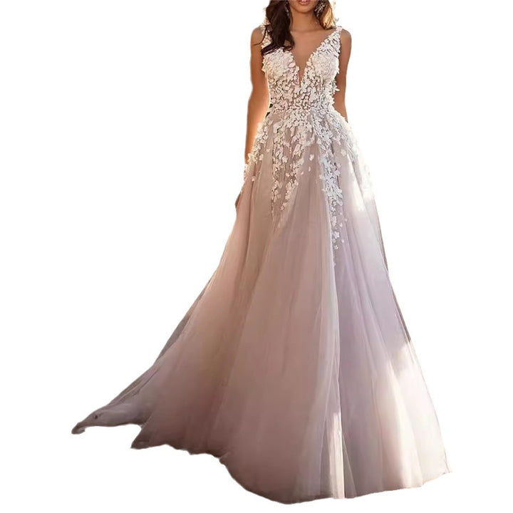 Ladies wedding dress with exquisite floral appliqués and deep V-neck Lisslune