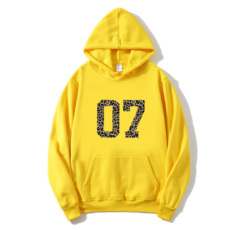 Women's Hoodie with Modern Animal Print Lisslune