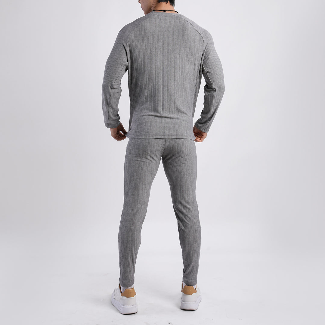 Men's thermal set with innovative heat insulation and moisture-wicking properties Lisslune