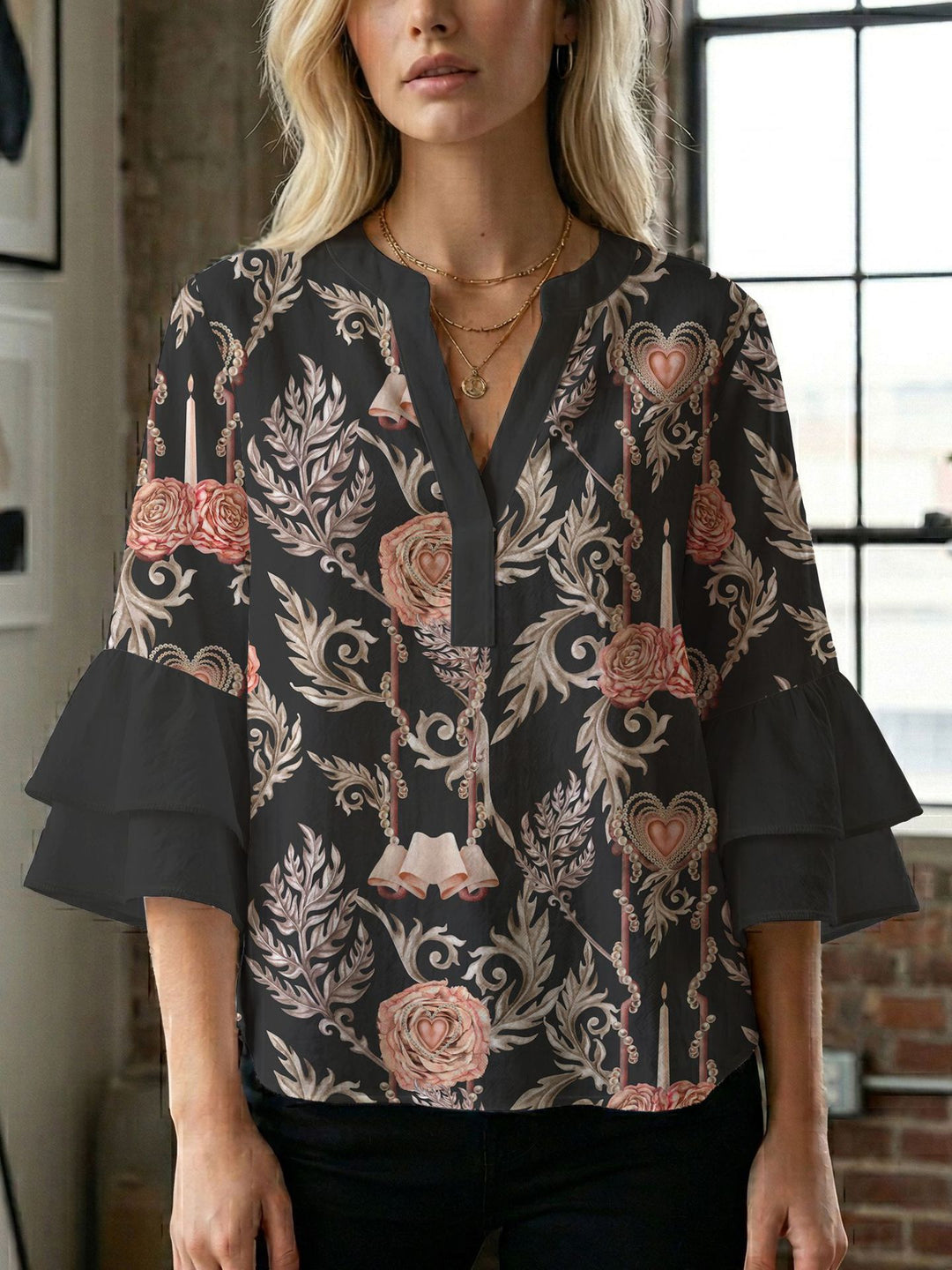 Ladies blouse with beautiful floral design Lisslune