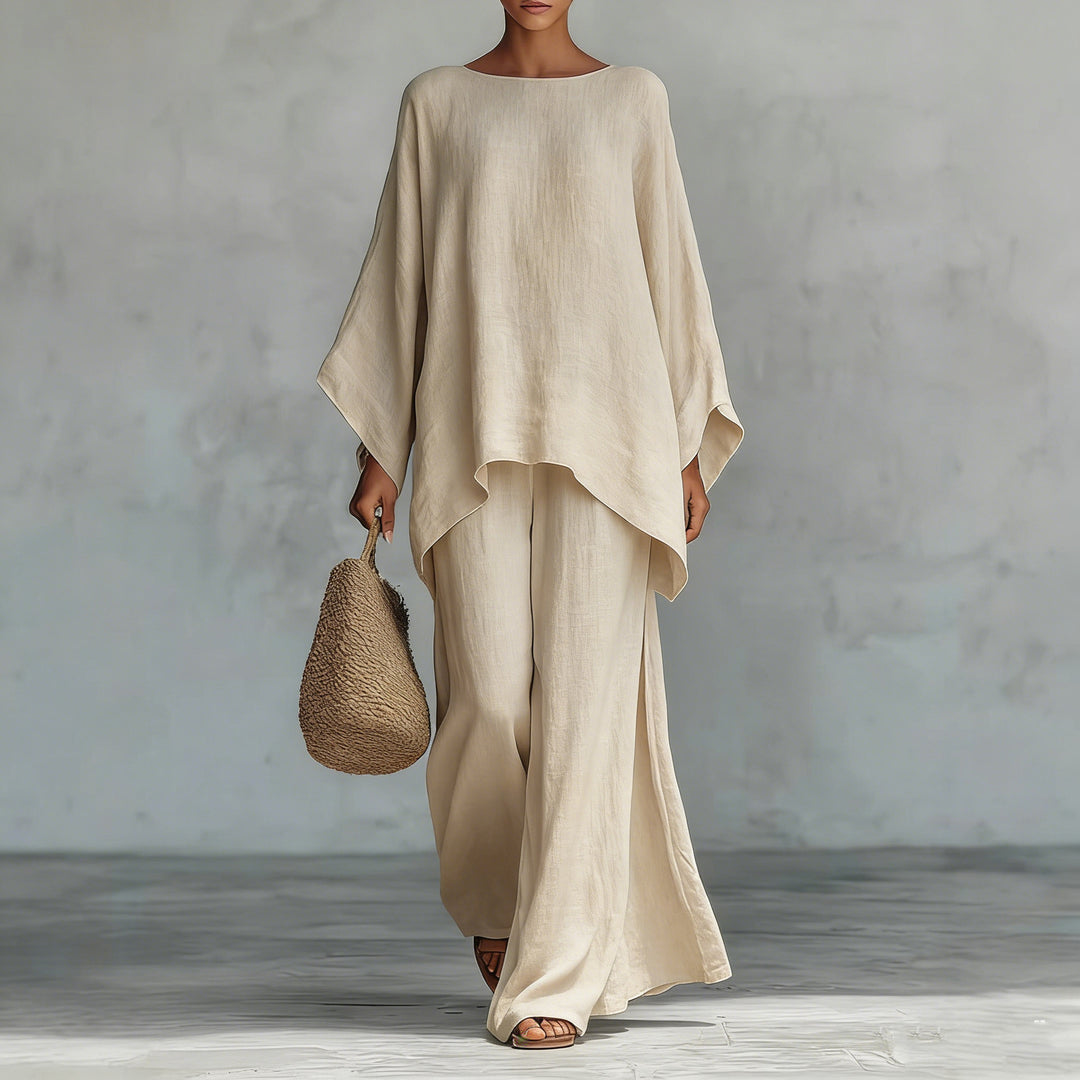 Ladies airy set made of soft fabric with a loose fit Lisslune