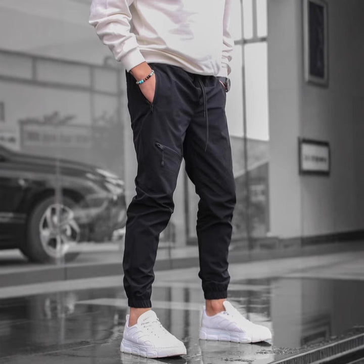 Men's lightweight sports pants with side zip pockets Lisslune