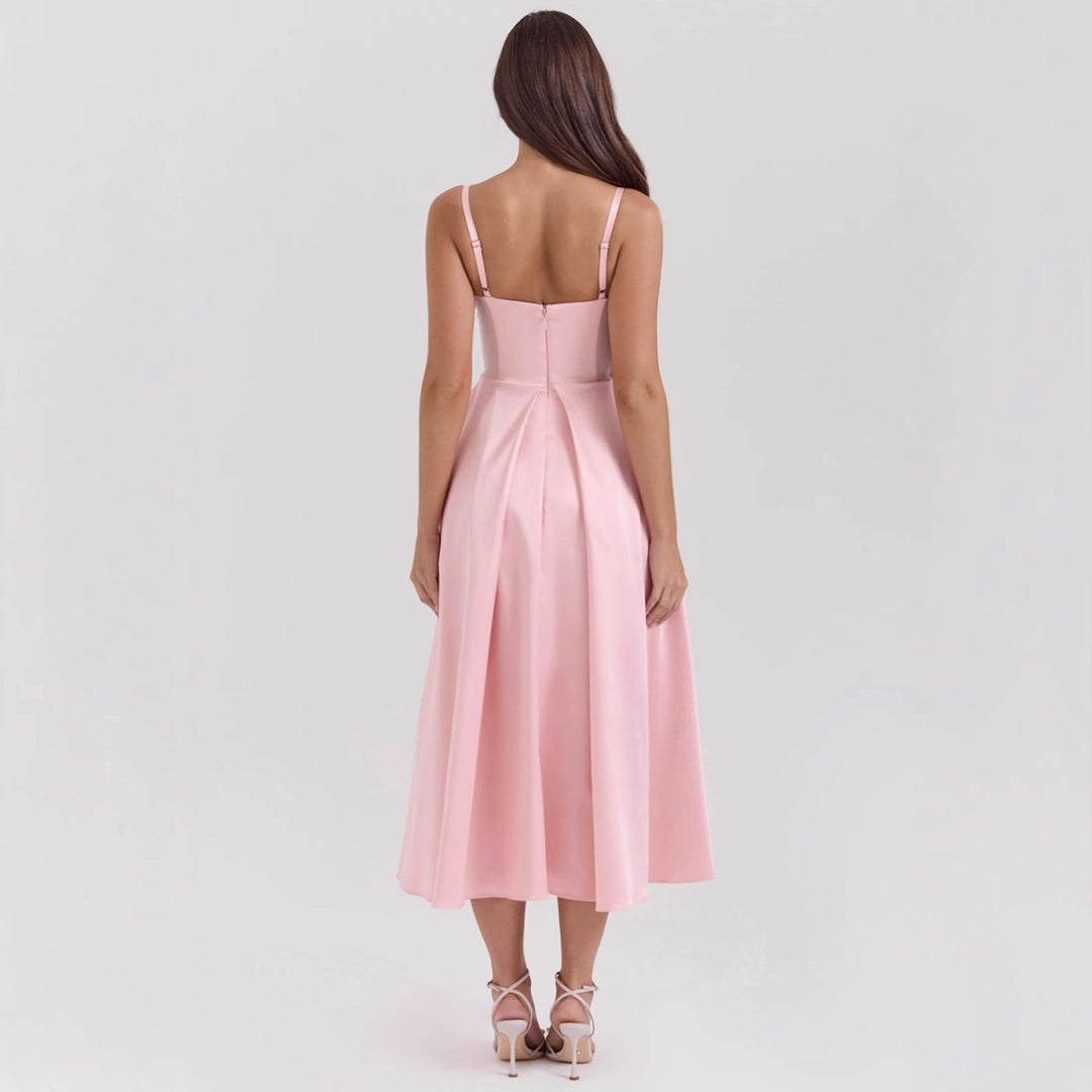 Women's maxi dress with elegant V-neck and flowing skirt